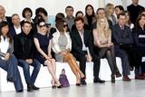 th_03215_Dita_Von_Teese4_Victoria_Beckham_and_Claudia_Schiffer-Roland_Mouret_Haute_Couture_Spring-Summer_2008_collection_in__10_122_1002lo