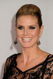 th_20466_celebrity_paradise.com_TheElder_HeidiKlum88_122_185lo.jpg