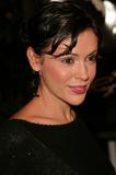 th_27863_alyssa_milano_2004Ray12.jpg