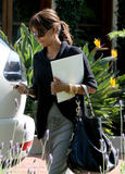 th_43502_Halle_Berry_out_and_about_in_Bel_Air_07_122_202lo.jpg