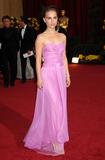 th_60633_Celebutopia-Natalie_Portman_arrives_at_the_81st_Annual_Academy_Awards-06_123_238lo.jpg