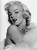 th_97797_MarilynMonroe_FrankPowolnyPhotoshoot_3_1952_02_122_3lo.jpg