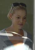 Katherine Heigl smoking
