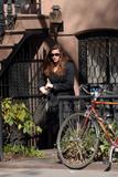 th_17106_Liv_Tyler_2008-03-17_-_out_and_about_in_the_West_Village_854_122_901lo.jpg