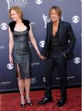 http://img44.imagevenue.com/loc539/th_31174_NicoleKidman_46thAnnualAcademyOfCountryMusicAwardsApril32011_By_oTTo77_122_539lo.jpg