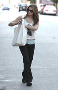 http://img44.imagevenue.com/loc549/th_40008_Ashley_Greene_gym_in_Studio_City9_122_549lo.jpg